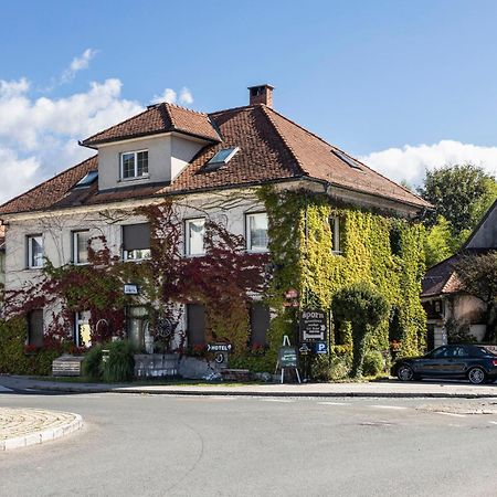 Hotel Sporn Radomlje Buitenkant foto