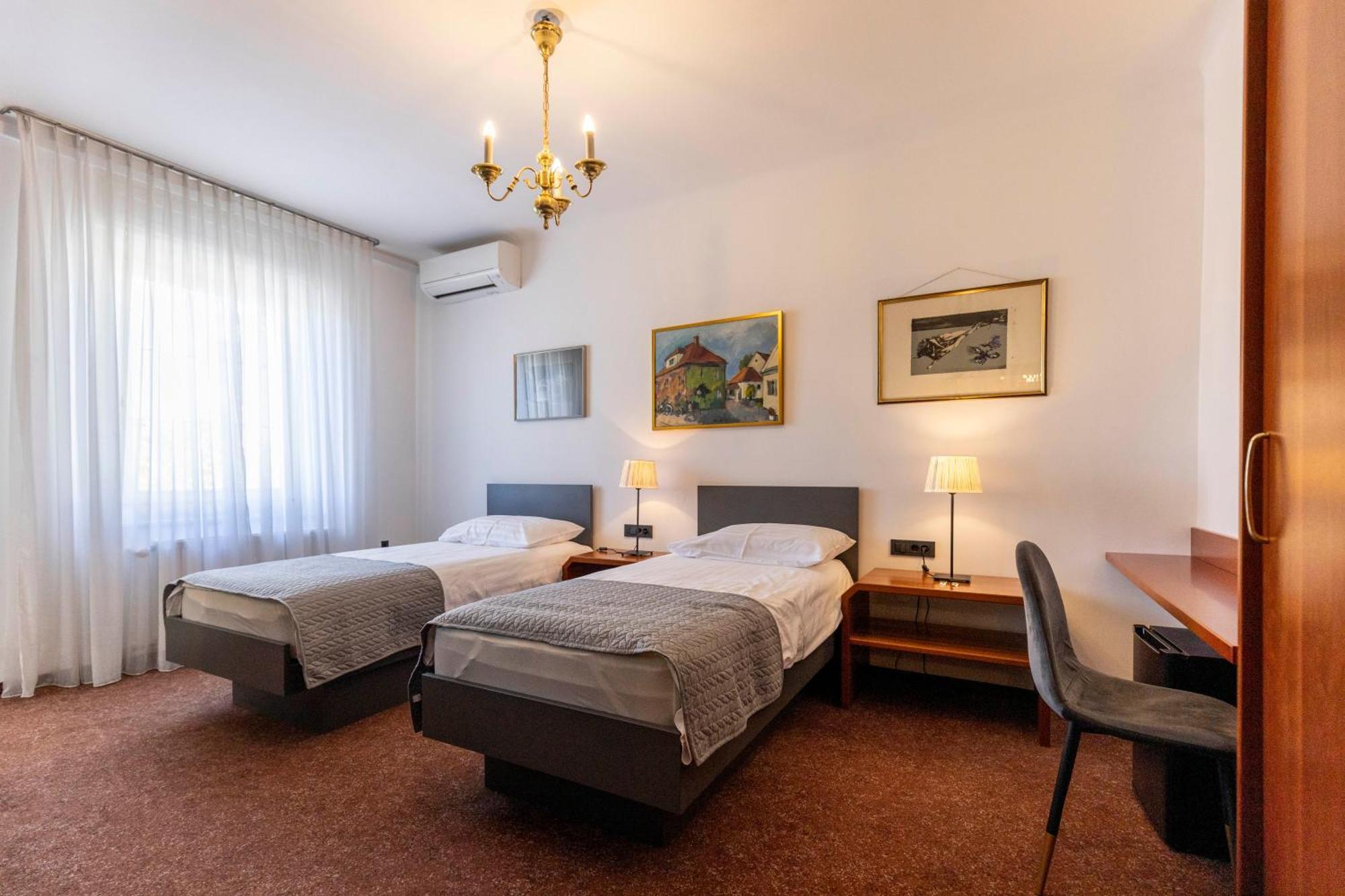Hotel Sporn Radomlje Buitenkant foto