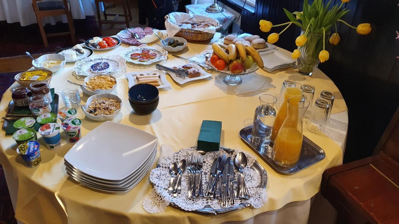 Hotel Sporn Radomlje Buitenkant foto