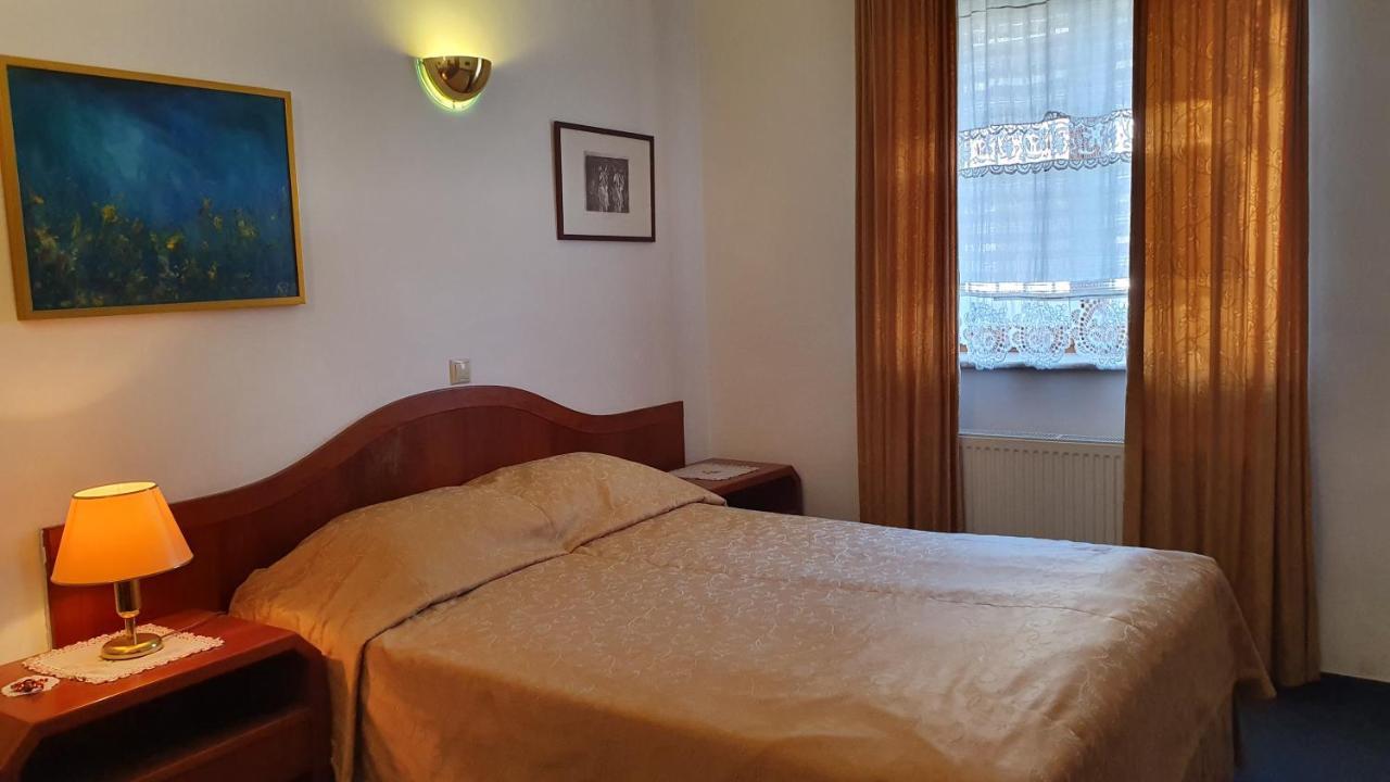 Hotel Sporn Radomlje Buitenkant foto