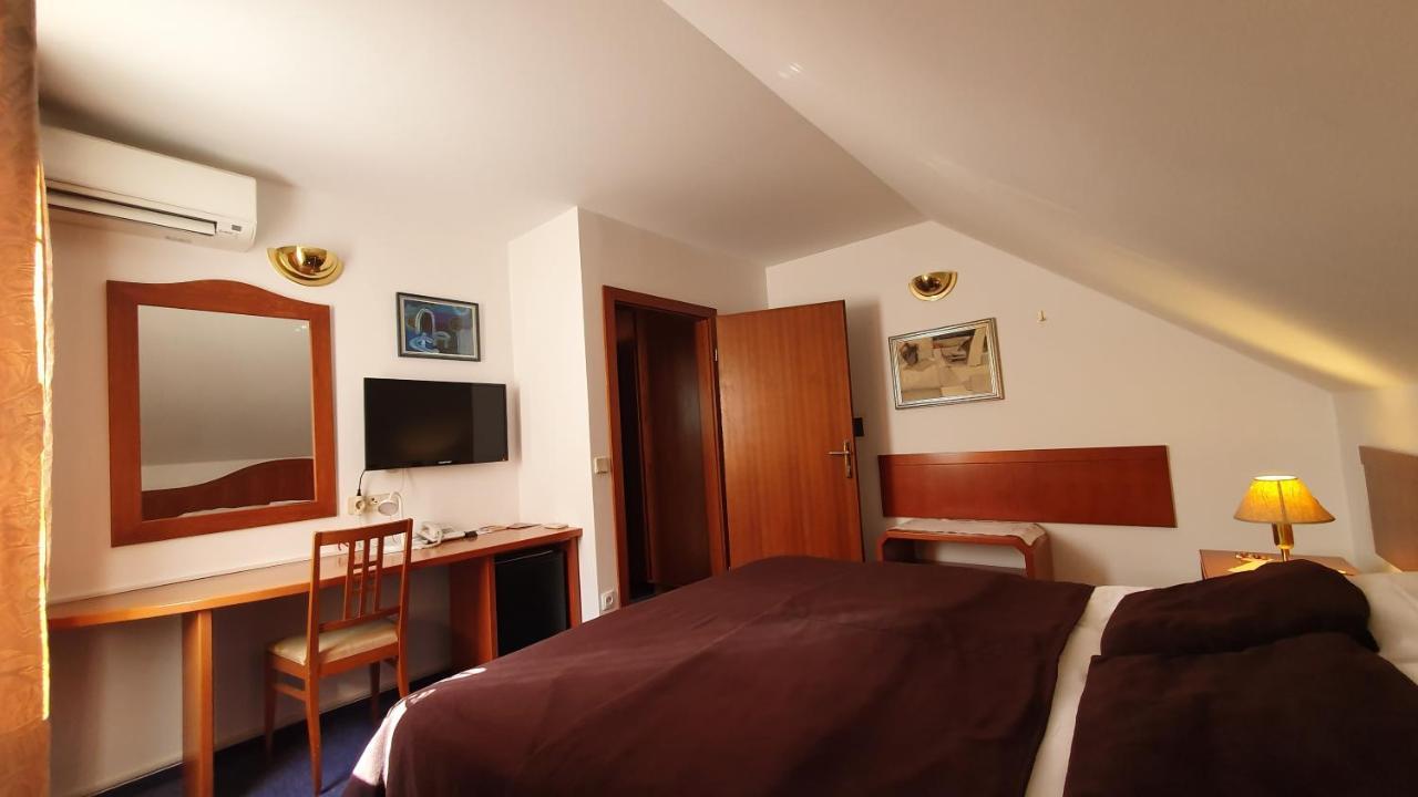 Hotel Sporn Radomlje Buitenkant foto