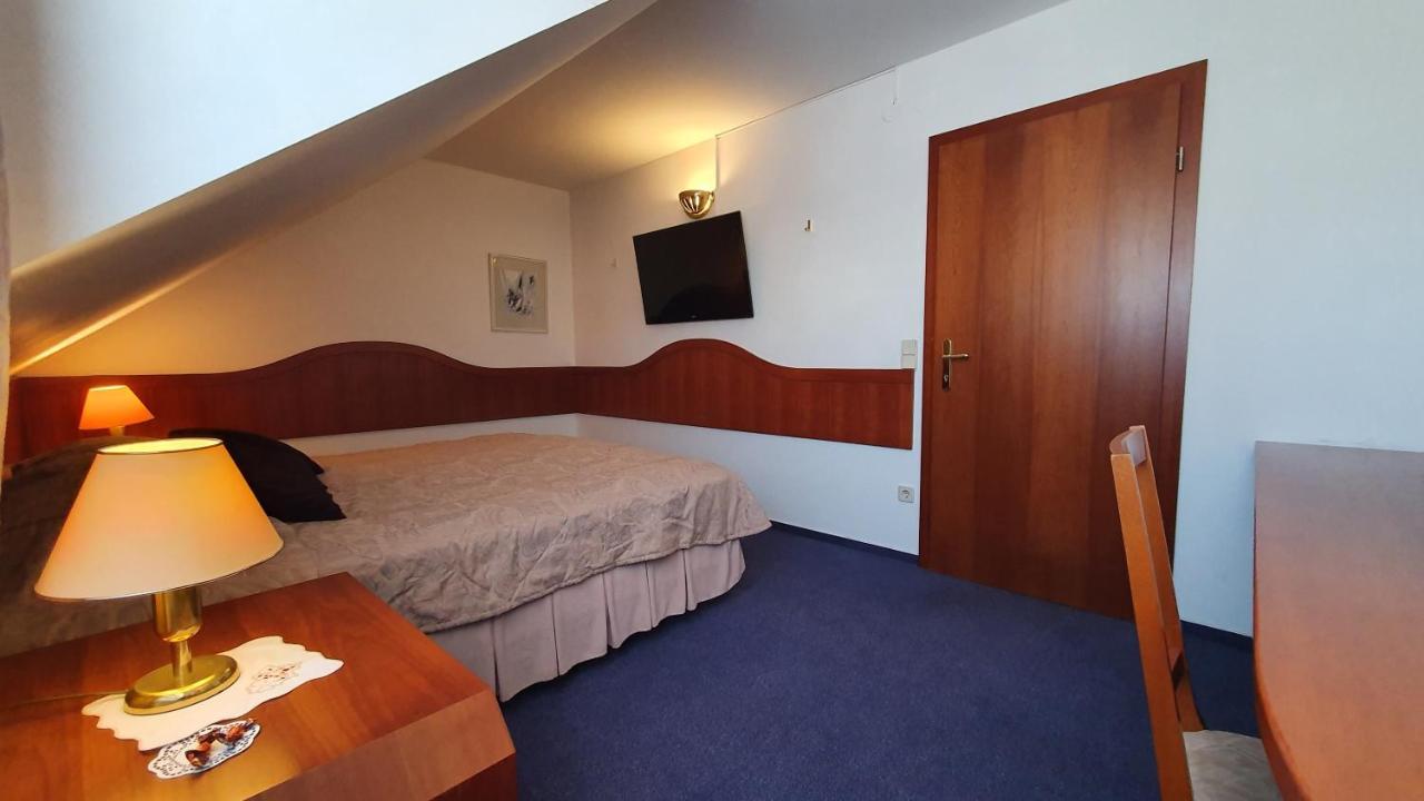Hotel Sporn Radomlje Buitenkant foto